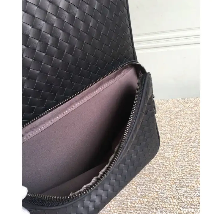 Official Brother Sam Veneta Bag 2108SF0219 Bottega 0822